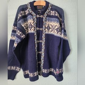 Women's Nordic Patterned Navy Cardigan
